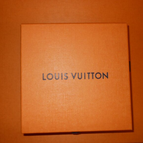 Louis Vuitton Run Away Sneakers Size 38/8 Women's Trainers Authentic W/ Box Lot - Picture 11 of 16
